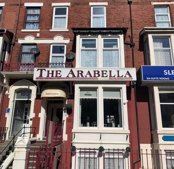 På billedet ses objektet The Arabella beliggende i byen Blackpool.