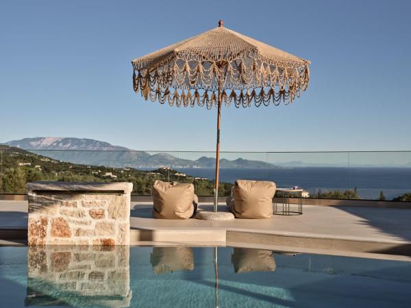 Nella foto è visibile l'oggetto Ocean Luxury Villas situato nella città di Volimes.