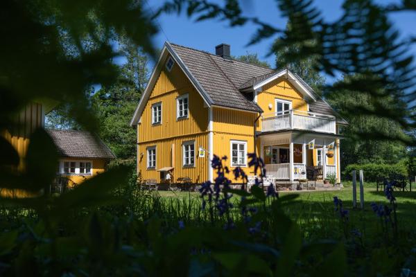 Na fotografii je vidět objekt Söderåsens Skafferi - Logi nacházející se ve městě Slättåkra.