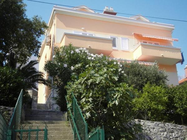Apartments Vesna - Makarska