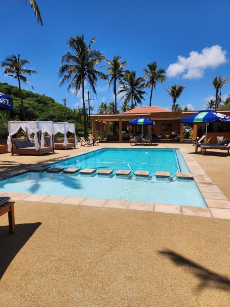 Cabana Beach Lodge