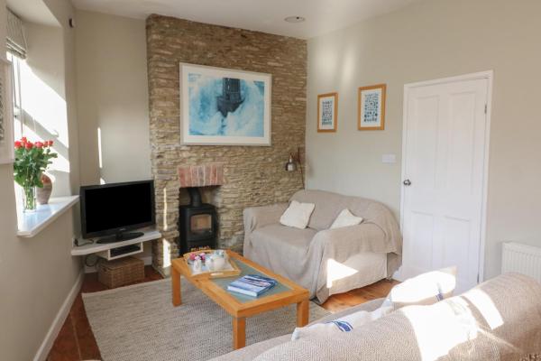 1 Bailey's Cottage - Dartmouth