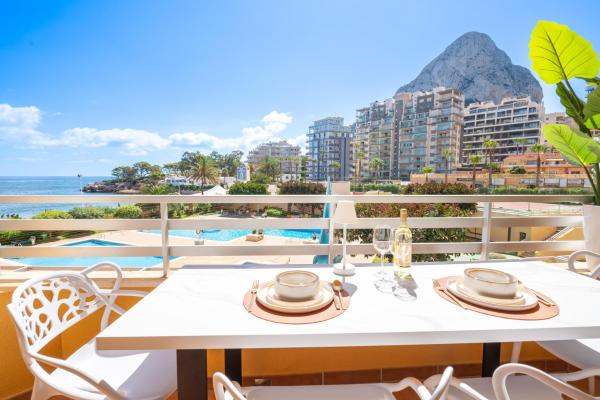 A la foto es mostra l'objecte Voramar I Calpe, beach situat a la ciutat de Calp.