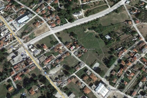 Kuva 6: Χαίρε, ξεΐνε, παρ' αμμι φιλησεαι