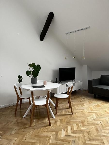 High Standard Room in Jewish District, Apartment Shared with Host, Cracovie