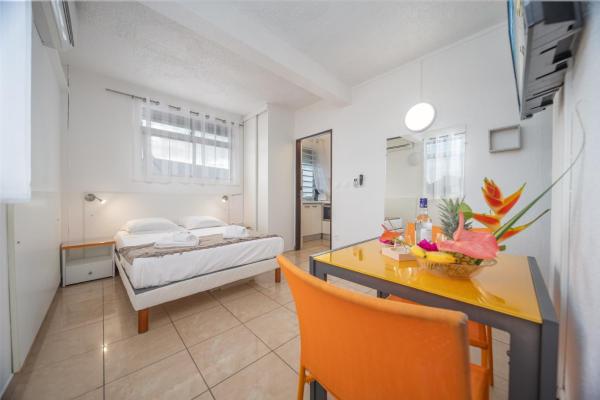 Studio 104 - Alpinia - proche plage, Les Trois-Îlets