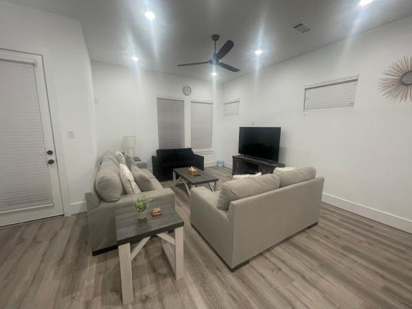 Foto 2: Comfortable 3 BR - Heart of Texas Medical Center