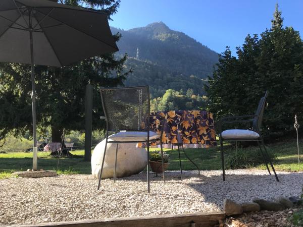 Nella foto è visibile l'oggetto Tor zum Kandertal beim Niesen/Mülenen situato nella città di Reichenbach.