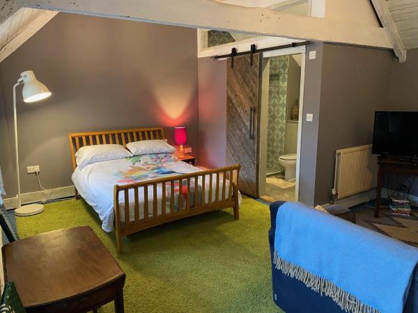 A la foto es mostra l'objecte A simple place to lay your head, Gillingham, Dorset situat a la ciutat de Gillingham.