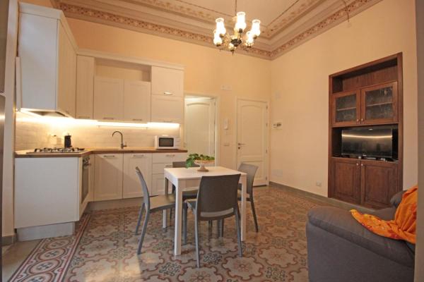 A la foto es mostra l'objecte Moro Central Apartment by Wonderful Italy situat a la ciutat de Cefalù.