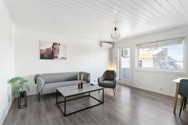 Na zdjęciu widoczny jest obiekt Centrum apartment położony w mieście Valderøya.