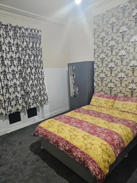 VIkky'S BnB, Birmingham