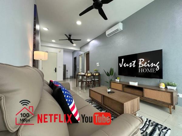 Just Being Home 5pax 2BR/2BA 2Queen/1Single, Kuala Lumpur