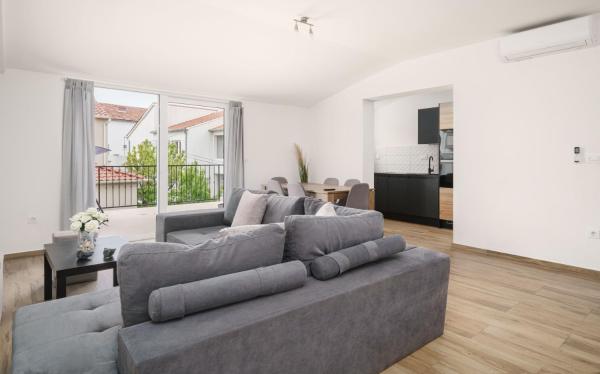 A la foto es mostra l'objecte Mango Tourist Apartment situat a la ciutat de Vodice.