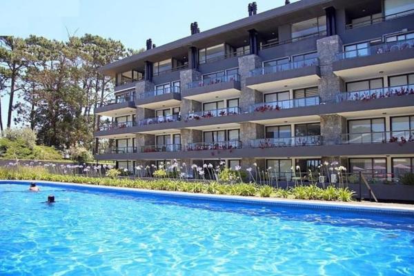 Edificio Unique, Punta del Este