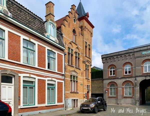 På billedet ses objektet Suite Stays Bruges beliggende i byen Brugge.