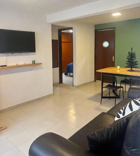 Depto. Equipado, Dos Habitaciones, Centro Tulancingo - Tulancingo