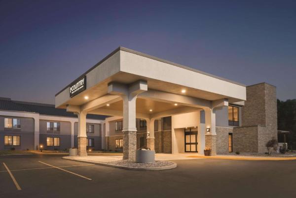 På billedet ses objektet Country Inn & Suites by Radisson, La Crosse, WI beliggende i byen La Crosse.