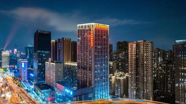 A la foto es mostra l'objecte Vienna International Hotel Wuhan Jiefang Avenue situat a la ciutat de Hankou.