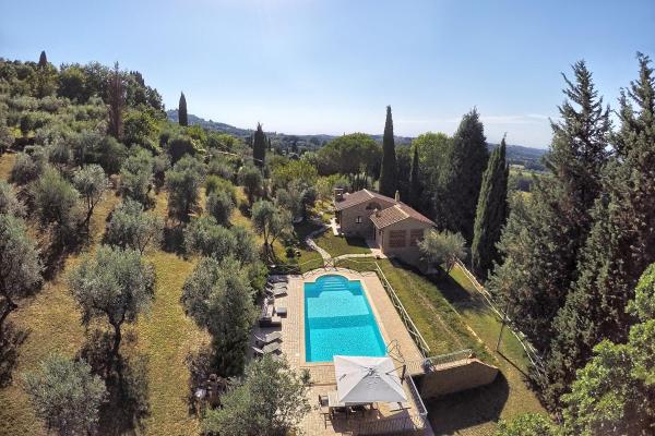 På billedet ses objektet Villa Rivoltino di Sopra Volterra beliggende i byen Montaperti.