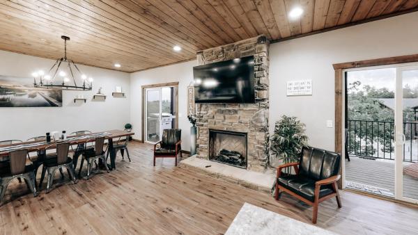 A la foto es mostra l'objecte Boat Slip - Luxury Lake Resort Lodge situat a la ciutat de Branson.