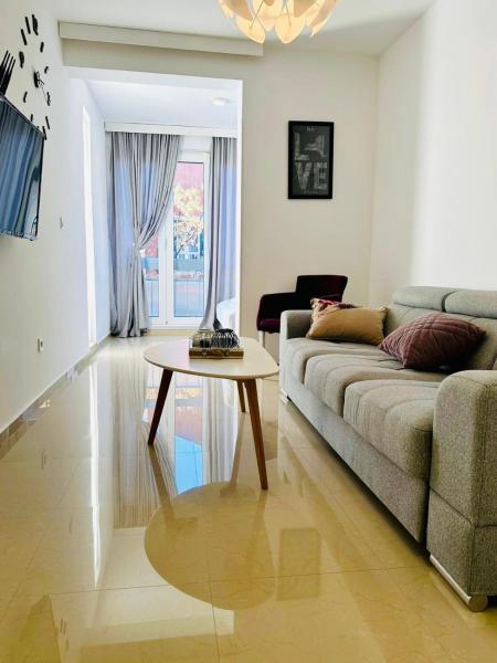 Nora Apartment - Budva