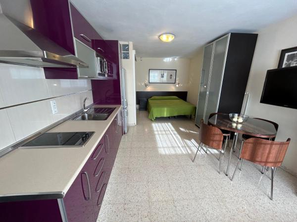Studio Apartment In Malaga - 말라가