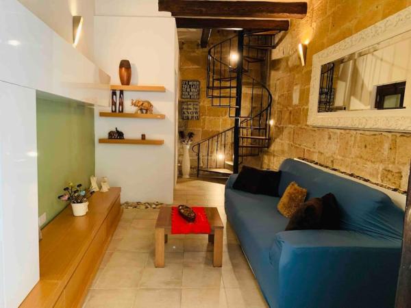 På billedet ses objektet Authentic House of Character beliggende i byen Birgu.
