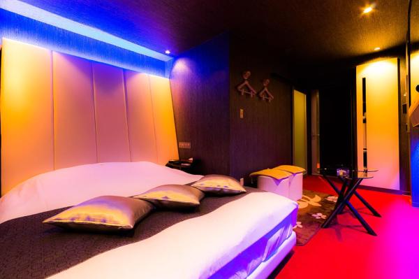 På billedet ses objektet ホテルR-Adult only-lovehotel beliggende i byen Gotemba.