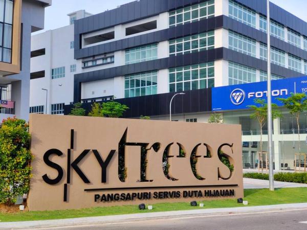 Skytree A0902-(1) In Foodie City - Senai