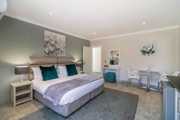Auf dem Foto ist das Objekt Pezula - upmarket non- seafacing Studio in der Stadt Knysna zu sehen.