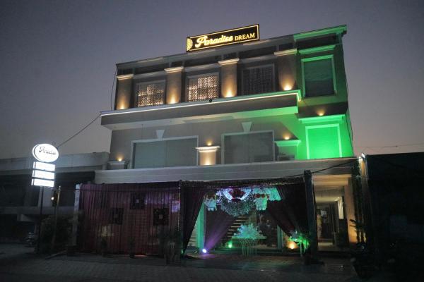 A la foto es mostra l'objecte Hotel Paradise Dream situat a la ciutat de Gil.