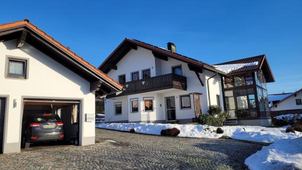 A la foto es mostra l'objecte Haus Besendorfer situat a la ciutat de Haslach.