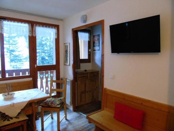 Kuvassa näkyy kohde Résidence Melezets - Studio pour 4 Personnes MAE-8974, joka sijaitsee kaupungissa Modane.