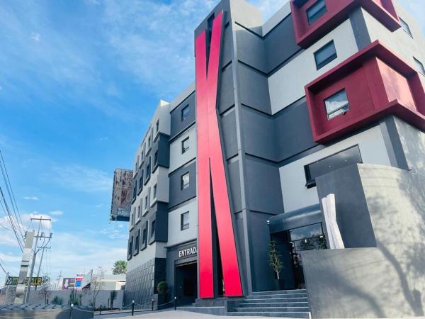Na zdjęciu widoczny jest obiekt KHotel położony w mieście León.