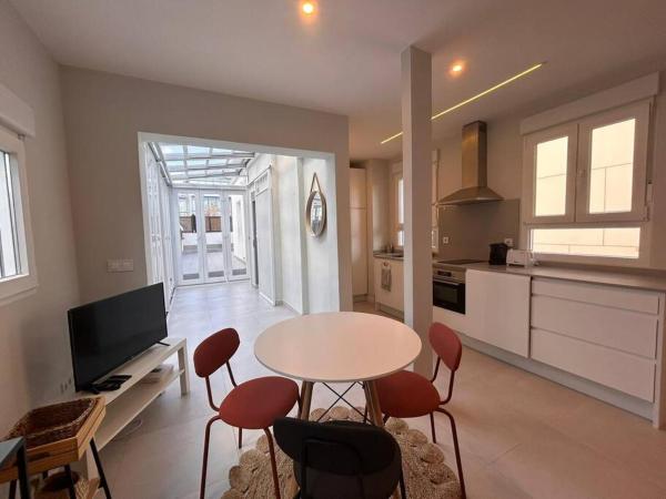 Elegant penthouse in Cuatro Caminos - Pal, Madrid