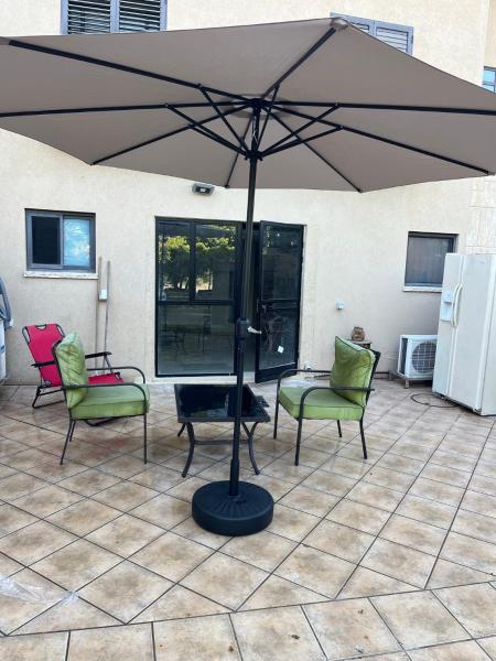 La photo montre l'objet סוויטה במושב פסטורלי רומנטי ושקט situé dans la ville de Kefar Yona.