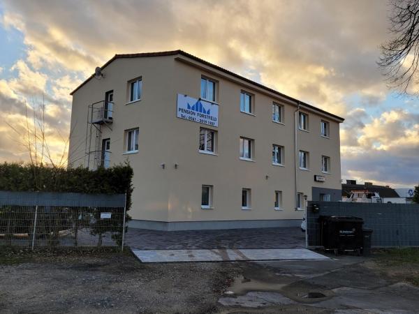 På bildet vises objektet Pension Forstfeld Kassel som ligger i byen Kassel.