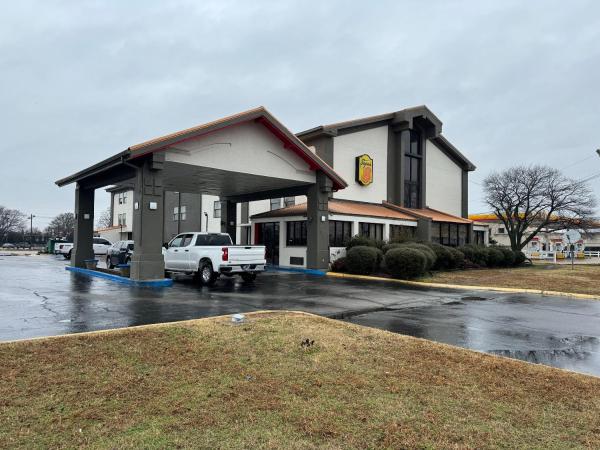 På billedet ses objektet Super 8 by Wyndham Blytheville beliggende i byen Blytheville.