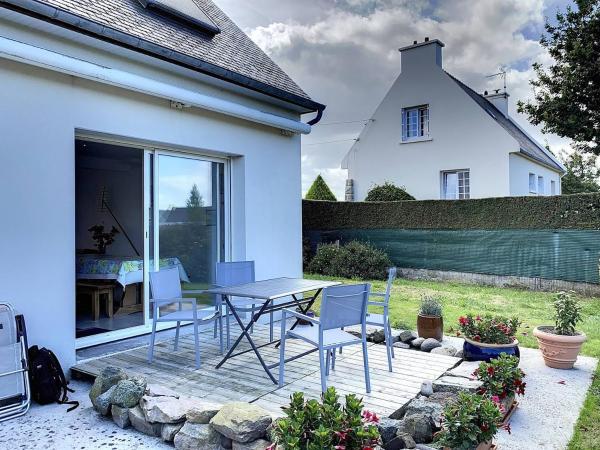 A la foto es mostra l'objecte 204 - Maison familiale au calme avec grand jardin situat a la ciutat de Plurien.