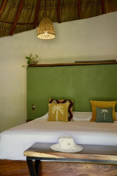 A la foto es mostra l'objecte Casa MexiBali, Palapa Queen situat a la ciutat de La Majahua.