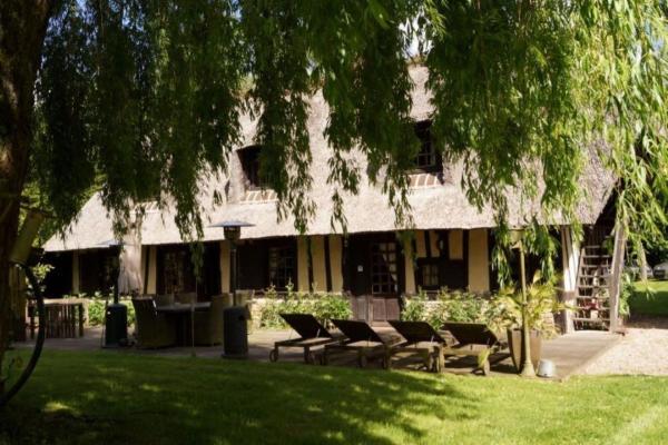 A la foto es mostra l'objecte chaumière familiale weekend & vacances paisible situat a la ciutat de Freneuse-sur-Risle.