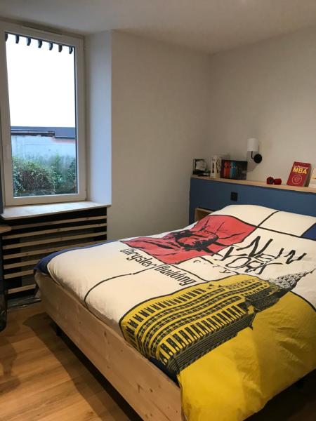 На фото показан объект Chambre Sallanches, расположенный в городе Салланш.