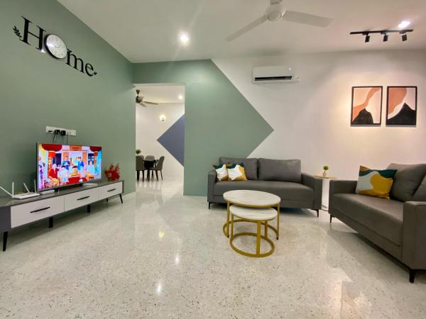 Na fotografii je vidět objekt IPOH LYL EVERGREEN HOMESTAY 12pax nacházející se ve městě Ipoh.
