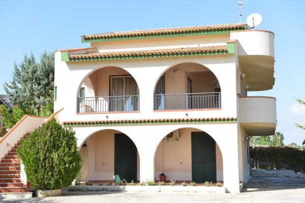Apartment In Villa Near The Sea - Agrigente
