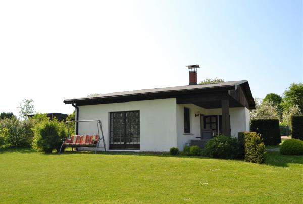 Ferienhaus Am See Auf Großem Grundstück, Kaminofen - Krakow am See