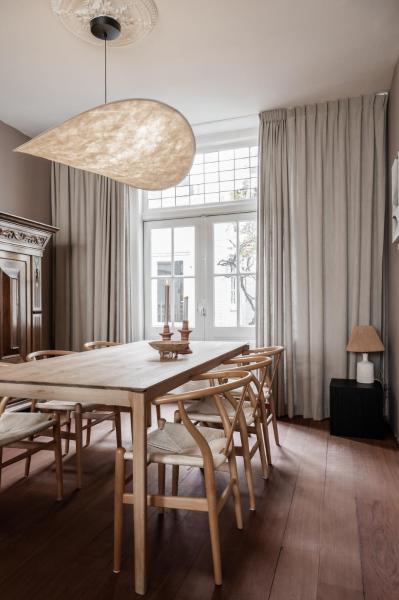 Familiehuis aan zee met ruim dakterras