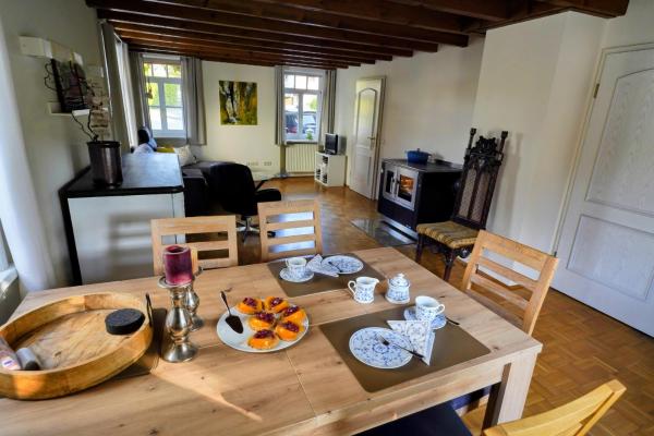 Kuvassa näkyy kohde Ferienhaus Altes Wirtshaus, joka sijaitsee kaupungissa Lügde.
