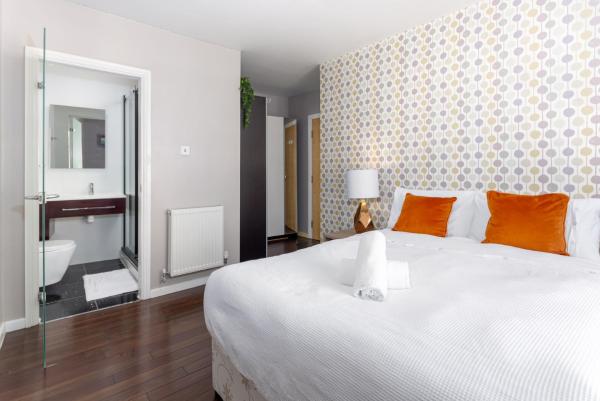Zdjęcie 7: Flatzy - 3 Bedroom Apartment in Heart of City Centre