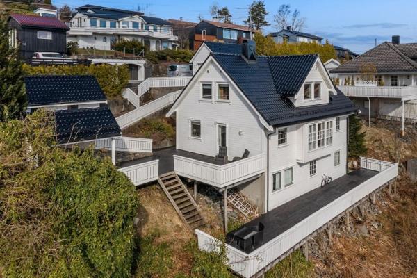 Cozy House With Lovely View - Bergen